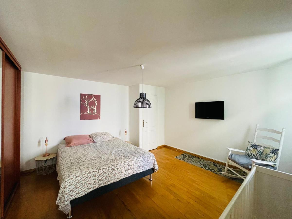 Le Confidentiel - Terrasse Et Garage Prive Appartement Nîmes Buitenkant foto